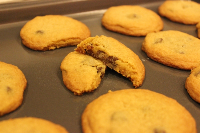 Chocolate Chip Cookies | longdistancebaking.com